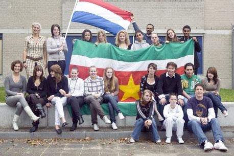 vmbo-ers naar suriname